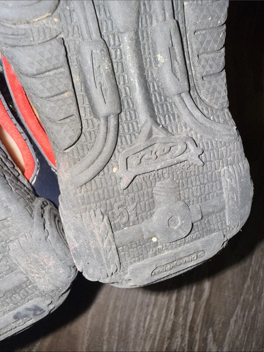 Kids Navy and Red Light-Up Sandal Velcro strap size 5.5 toddler Disney Cars